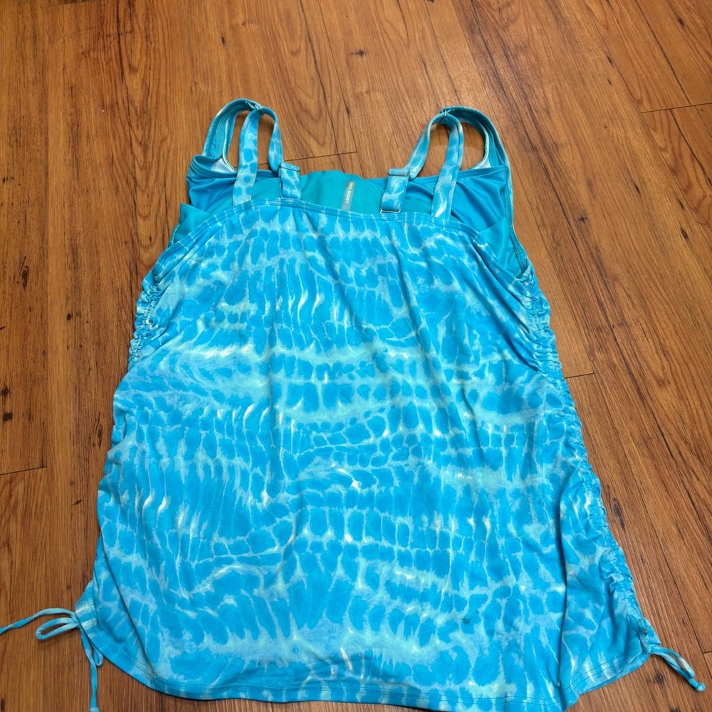 Lands End Blue Tie Dye Tankini Top Adjustable Straps Ruched Sides 18W Women - Picture 3 of 9